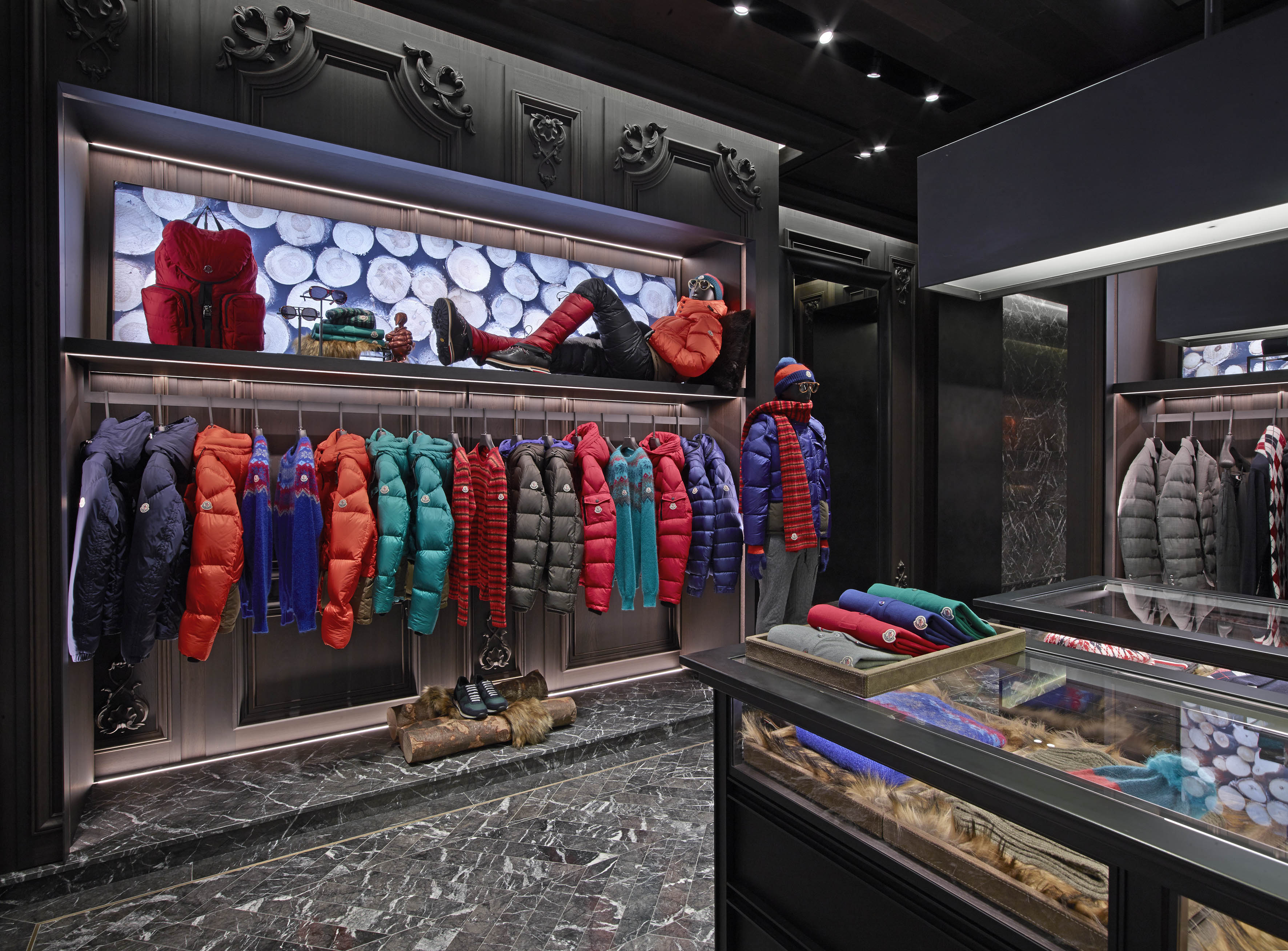 MONCLER OPENS A NEW BOUTIQUE ON BOULEVARD SAINT-GERMAIN - CRASH Magazine