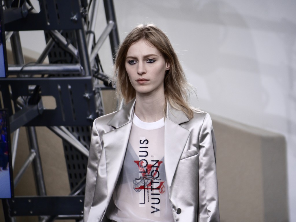 LV FALL-WINTER 2015 PARIS FASHION WEEK RUNWAY PICTURES CRASH MAGAZINE BY FRANK PERRIN