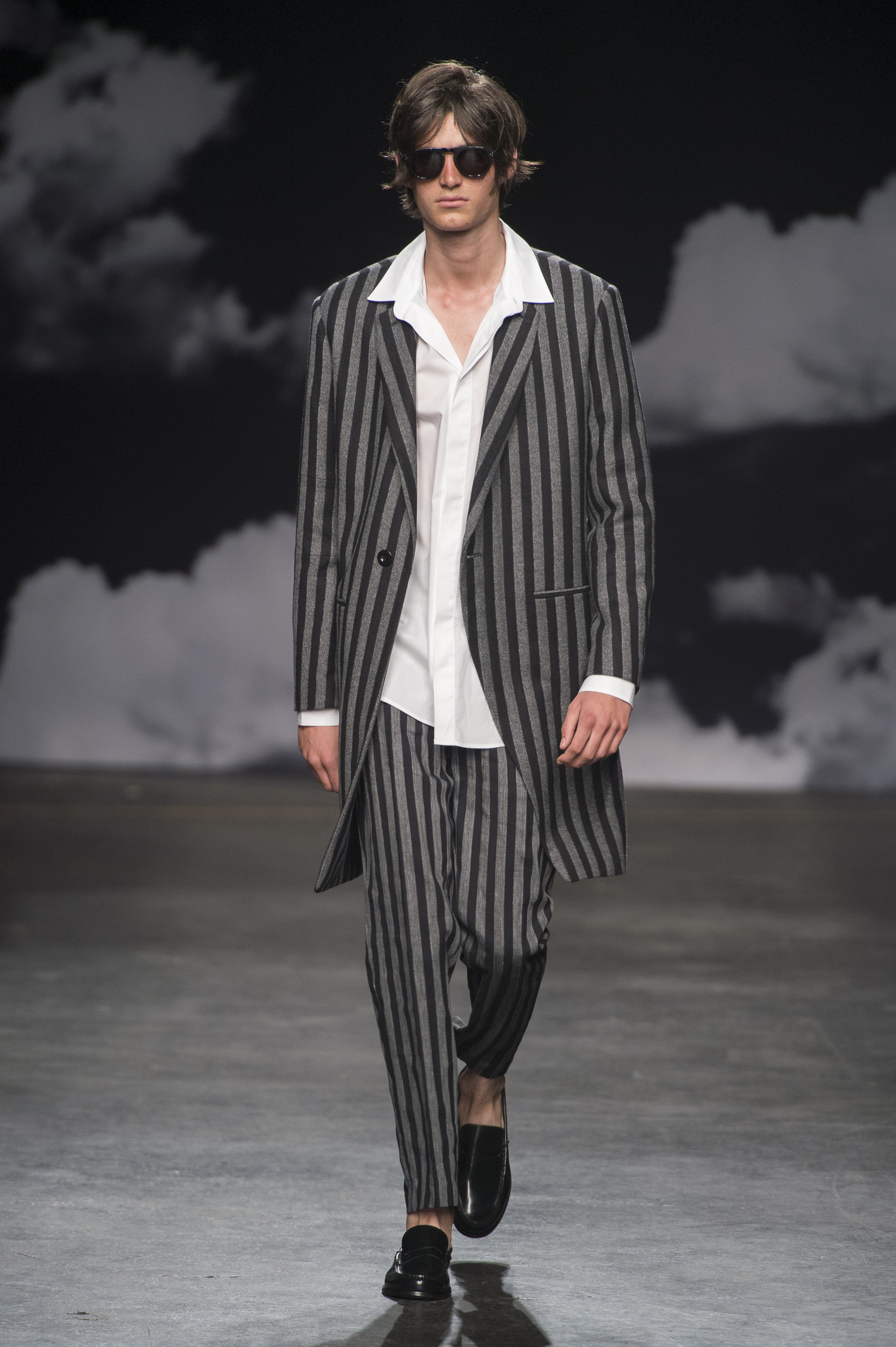 Tiger of Sweden Menswear Fashion Show, Collection Fall Winter 2016  presented during London Fashion Week, runway look #010 – NOWFASHION
