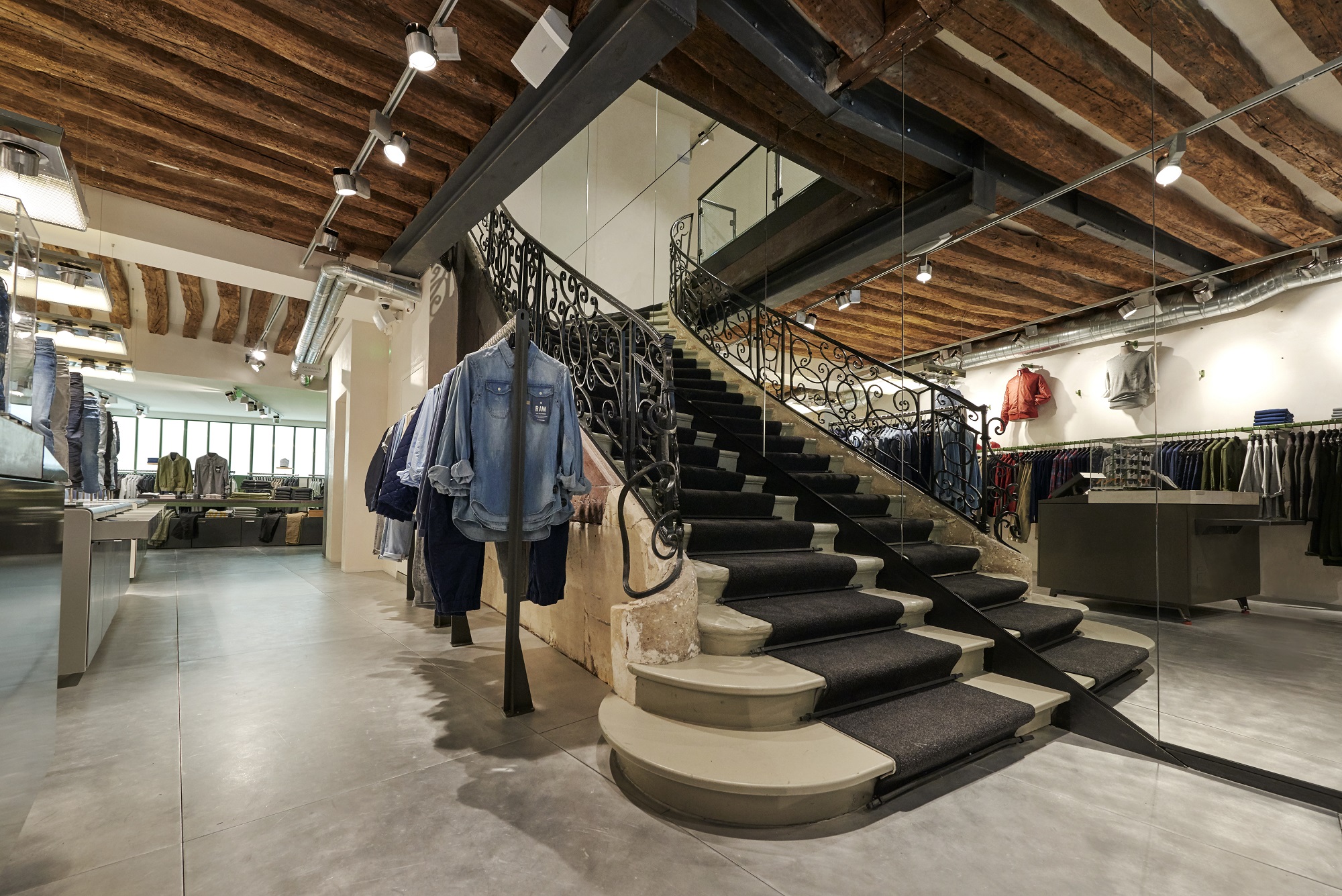 G-Star RAW opens a new boutique in 