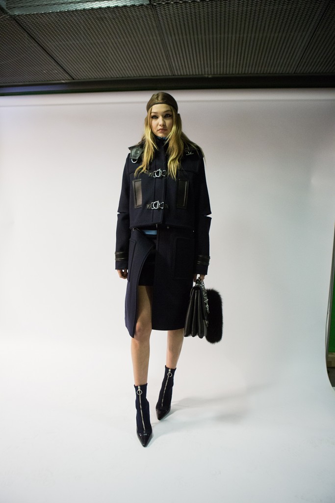 Backstage Versace Fall Winter 2016 Milan Fashion Week Crash Magazine Tassili Calatroni Gigi Hadid