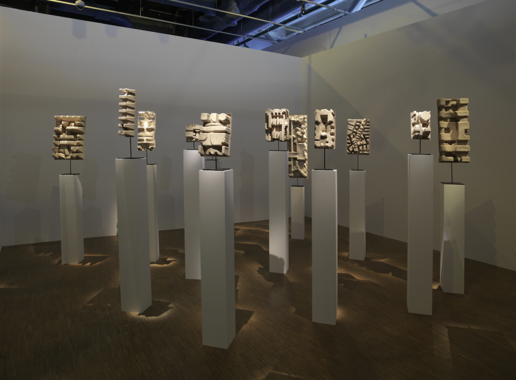 Kader Attia vues de l'exposition Prix Marcel Duchamp 2016 ∏Centre Pompidou, Georges Meguerditchian