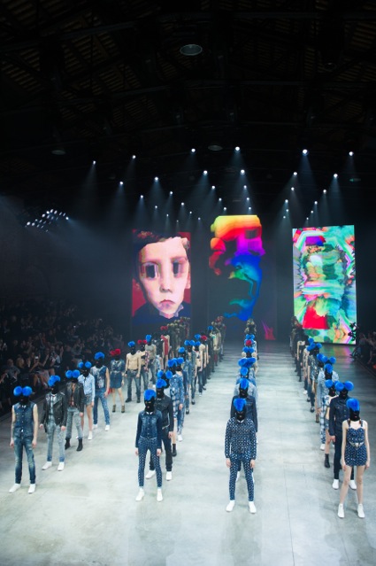 DIESEL HAS ORGANIZED AN EXCLUSIVE RUNWAY SHOW IN VENICE