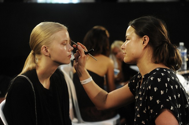BACKSTAGE AT VIKTOR & ROLF HAUTE COUTURE FALL-WINTER 2015-16 PARIS ...