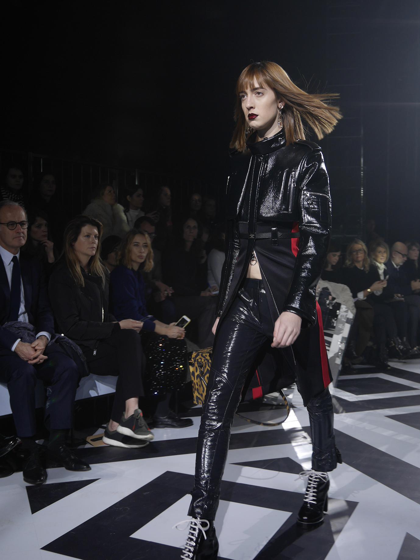 Louis Vuitton Fall 2016 RTW Collection Features Sportswear Chic Styles
