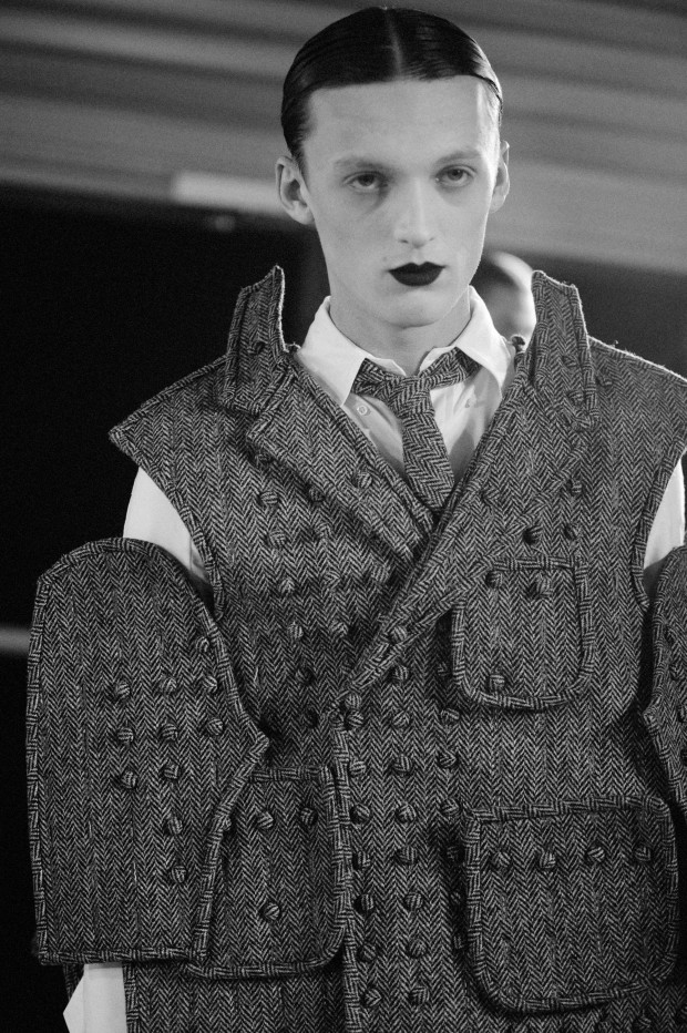 BACKSTAGE THOM BROWNE FALL WINTER 2017/18 MENSWEAR COLLECTION | CRASH ...