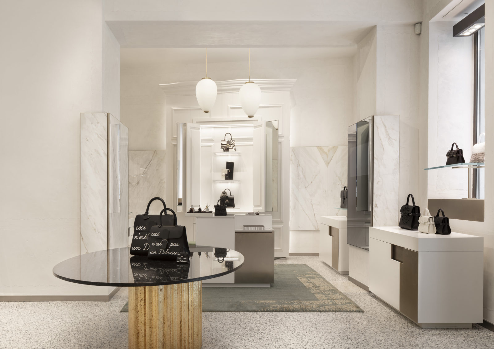 DELVAUX SETS FOOT IN ITALY