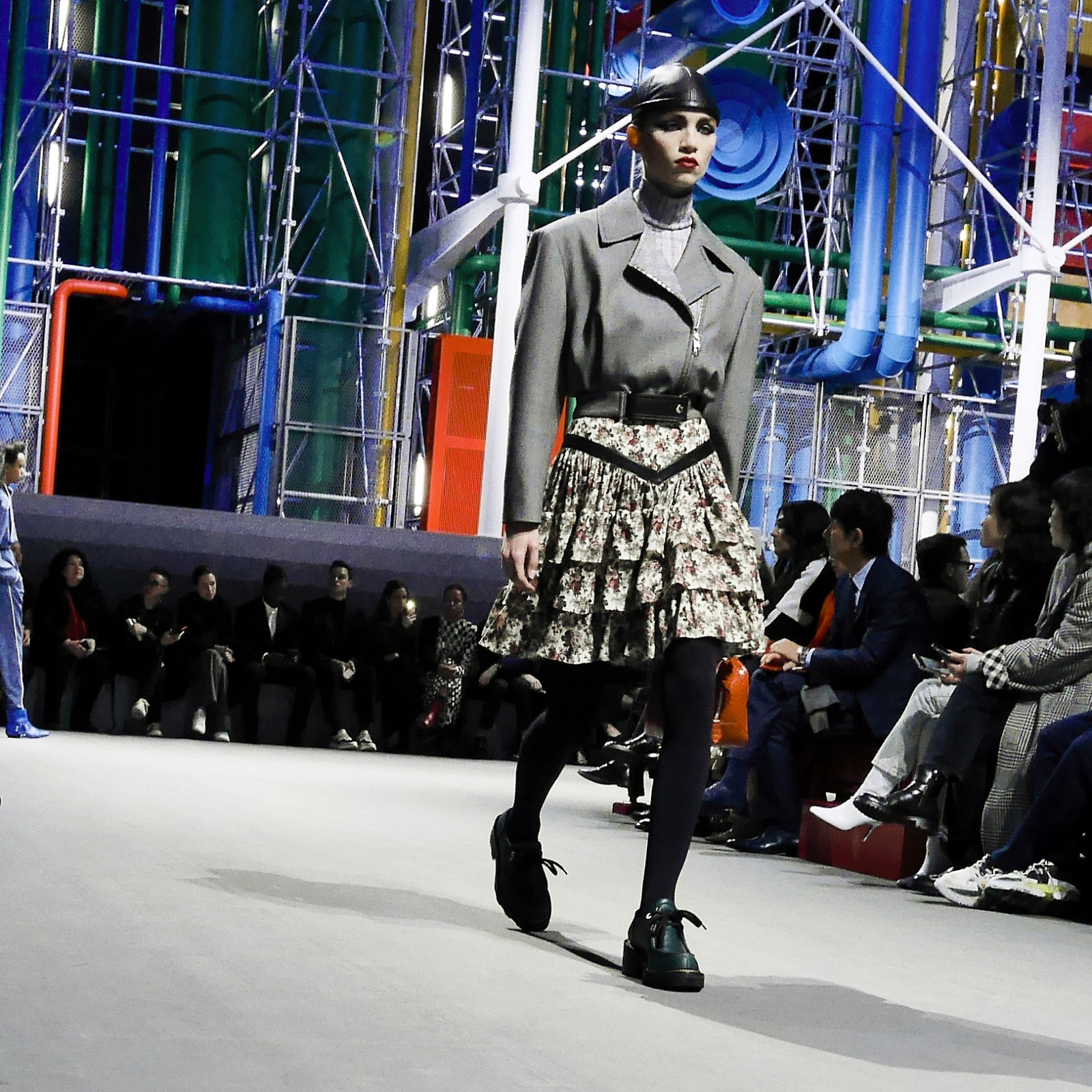 Paris Fashion Week Wraps With Star-Laden Louis Vuitton Show – The
