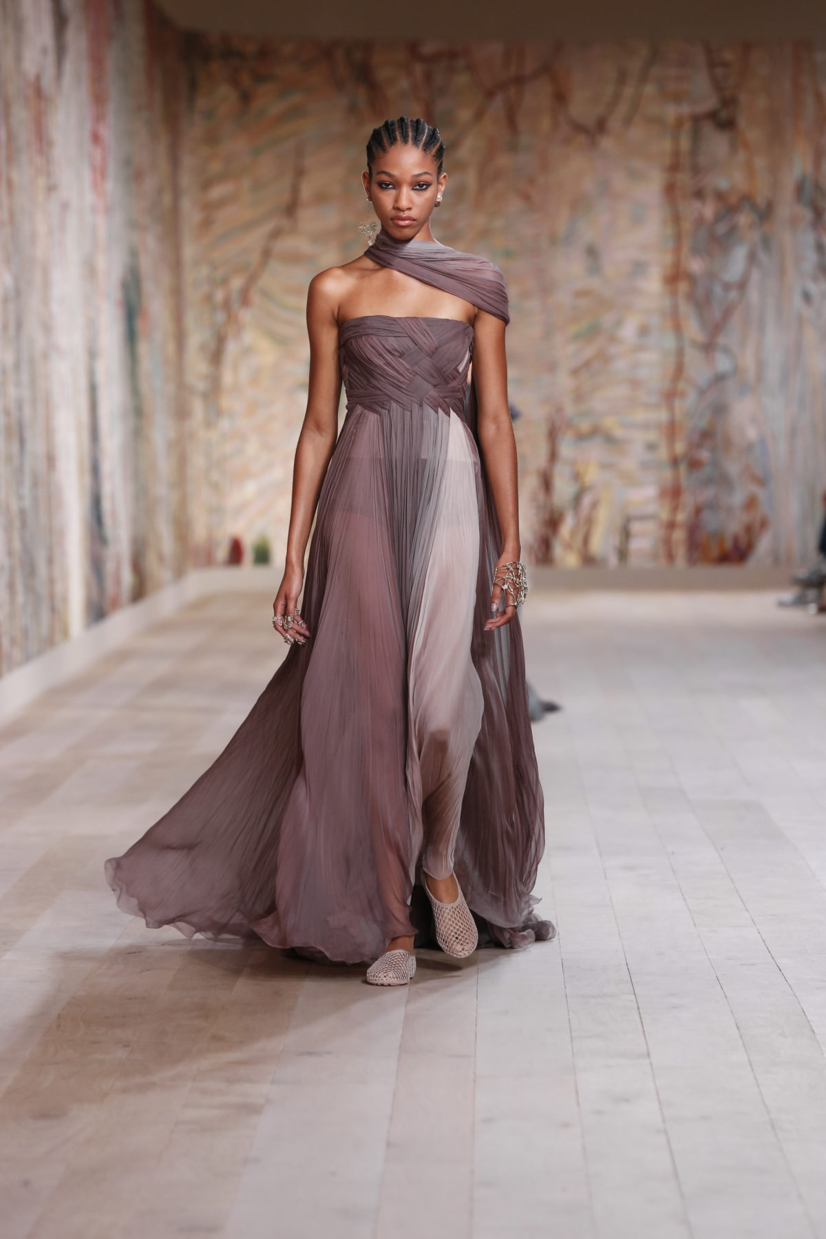 Christian Dior F/W 2021-2022 Haute Couture Show-Arrivals